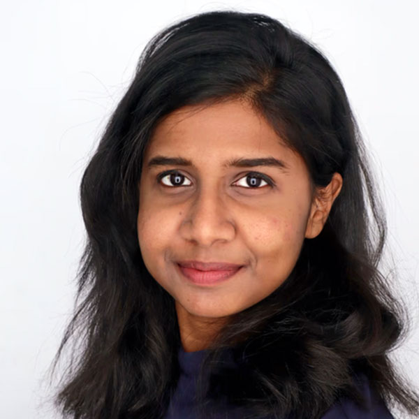 A headshot of Naveena Pandiarajan.